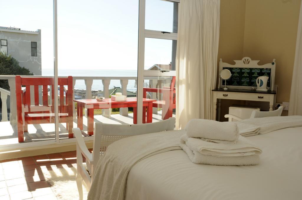 The Bay Lodge Gansbaai Quarto foto